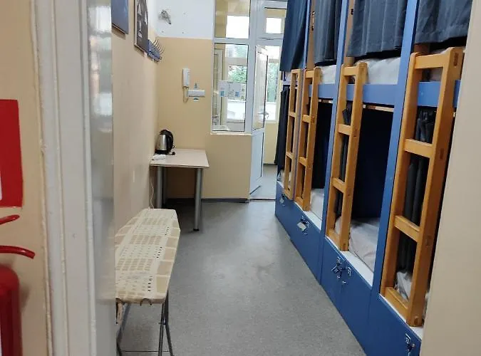 Hostel лидер хаус *